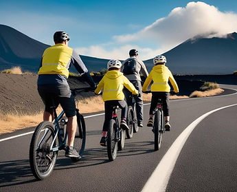 Excursión guiada y actividades en Tenerife, Islas Canarias - Ruta en E-MTB Media por el Volcán Chinyero
