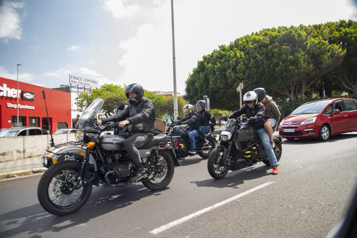 Teide quad buggy adventure tour in Tenerife volcanic landscapes - The Banana Life Extreme Moto - 1 Day Loop slide 4