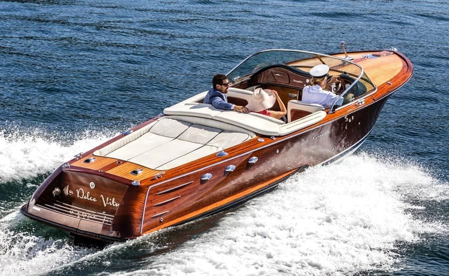Whale watching boat trip south Tenerife Costa Adeje - PIRATI DOLCE VITA - SELF DRIVING BOAT RENTAL
